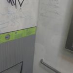 Nommé dans un graffiti public